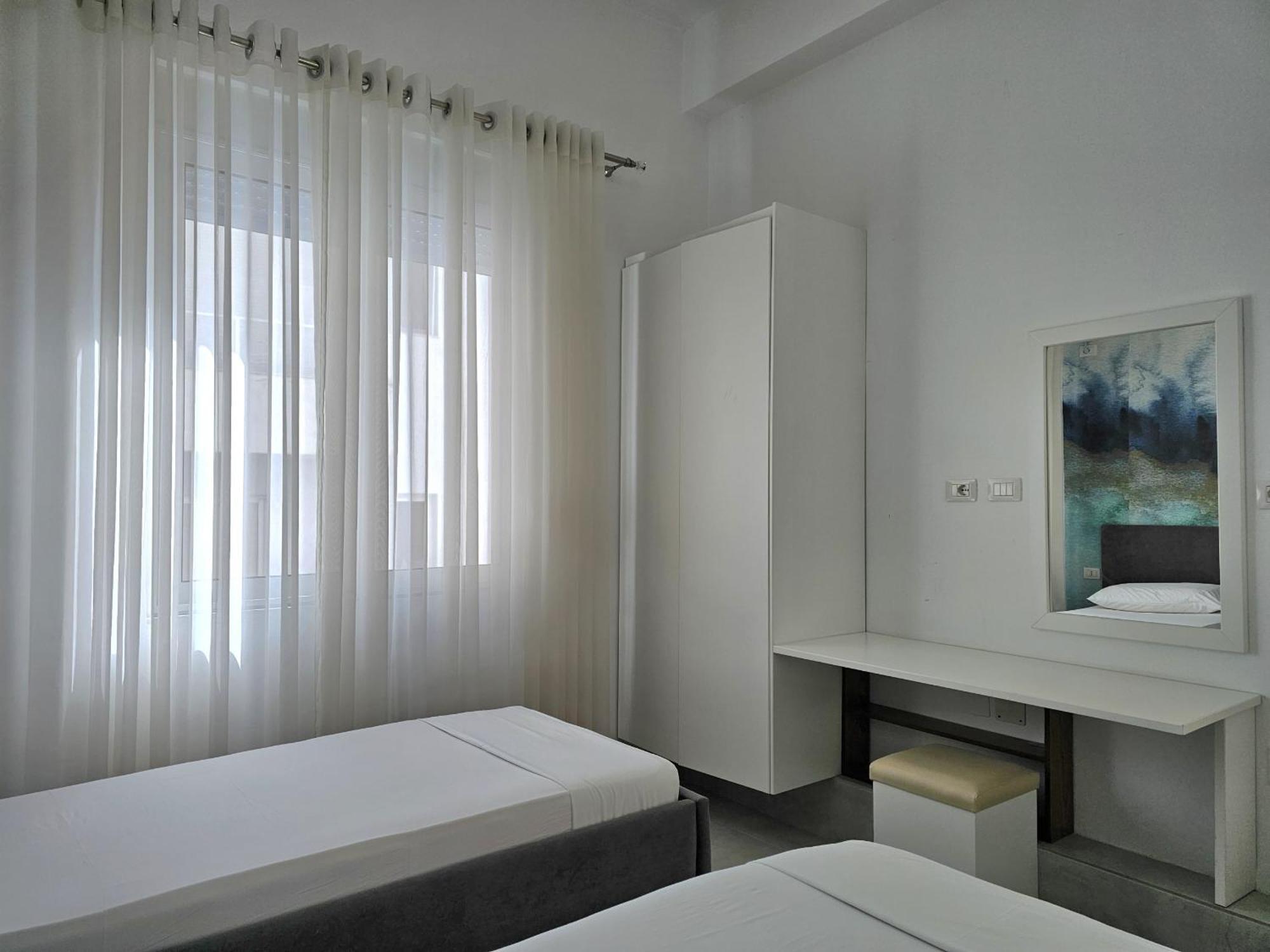 Panorama View Apartments Saranda Kültér fotó