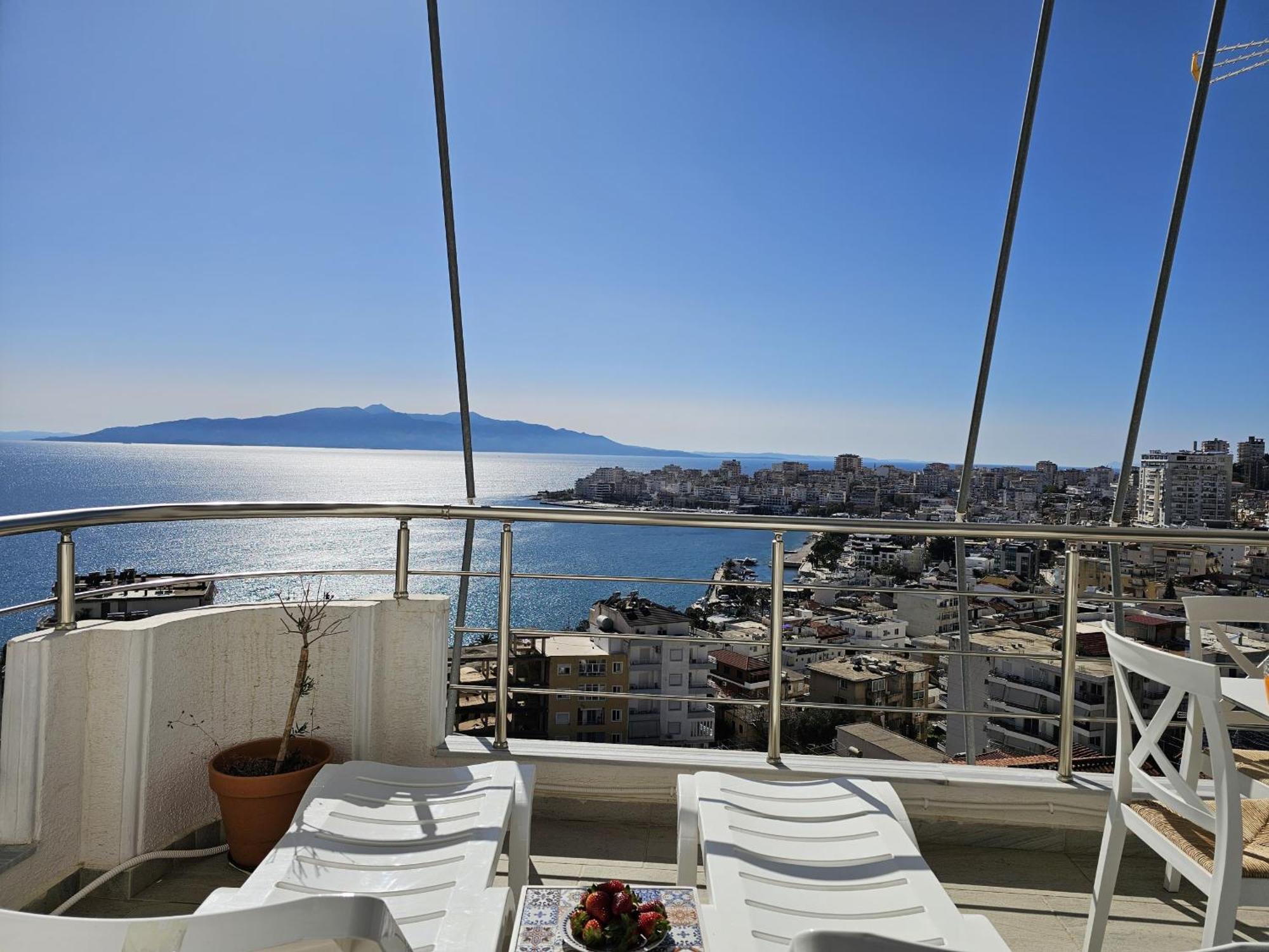 Panorama View Apartments Saranda Kültér fotó