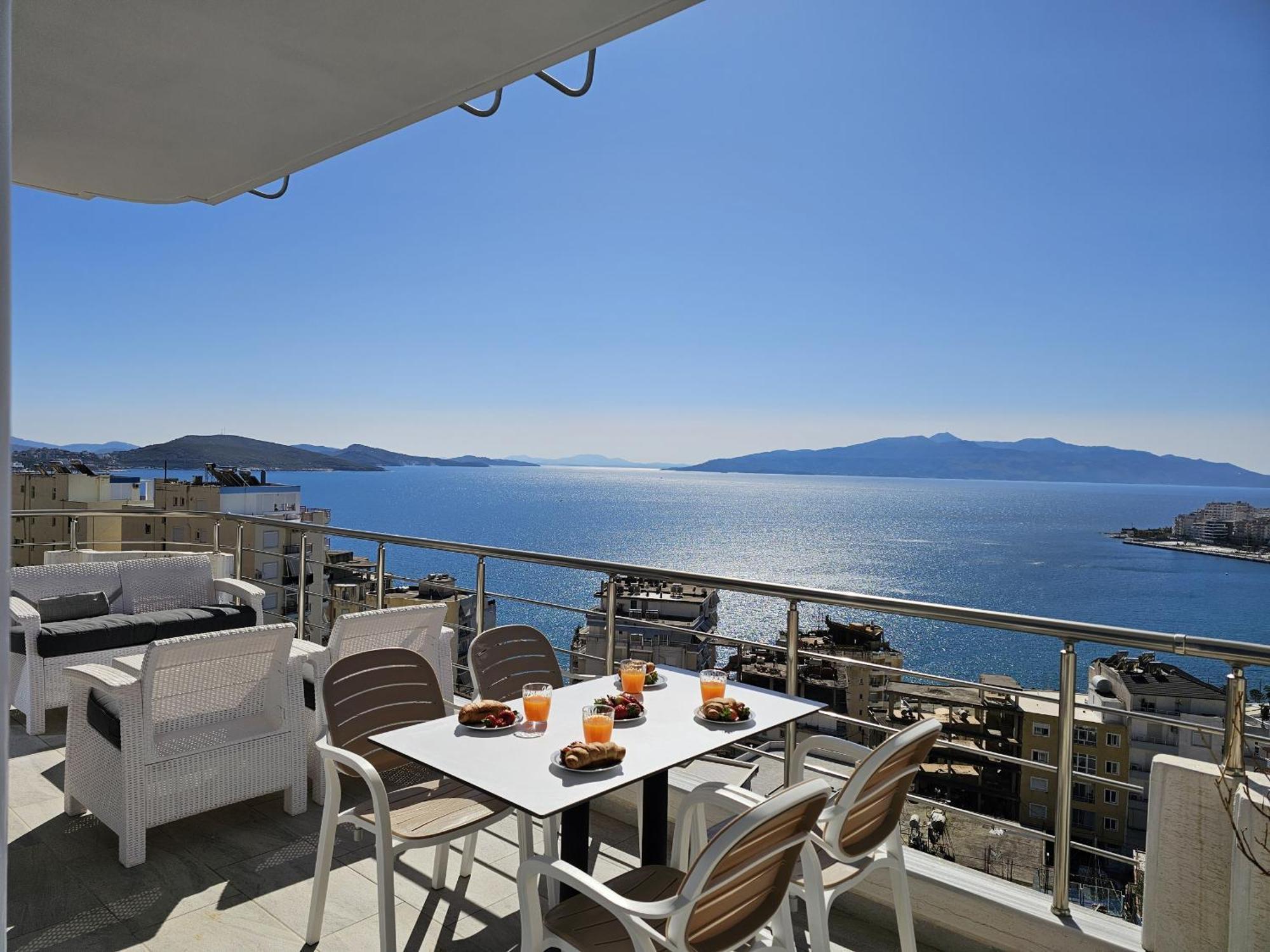 Panorama View Apartments Saranda Kültér fotó