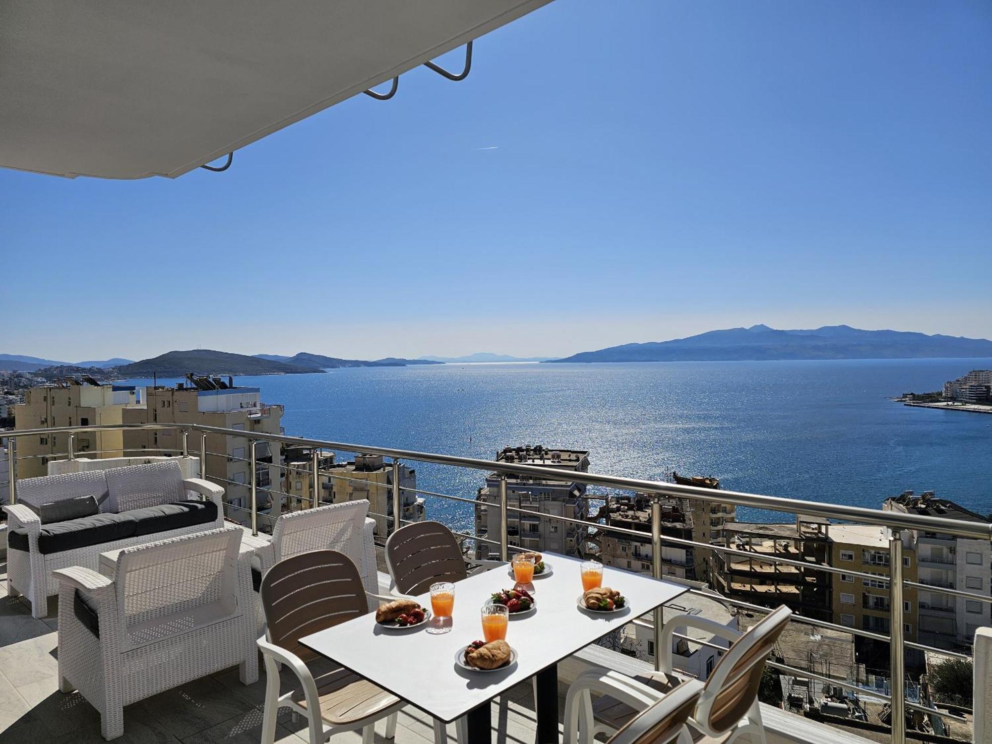 Panorama View Apartments Saranda Kültér fotó